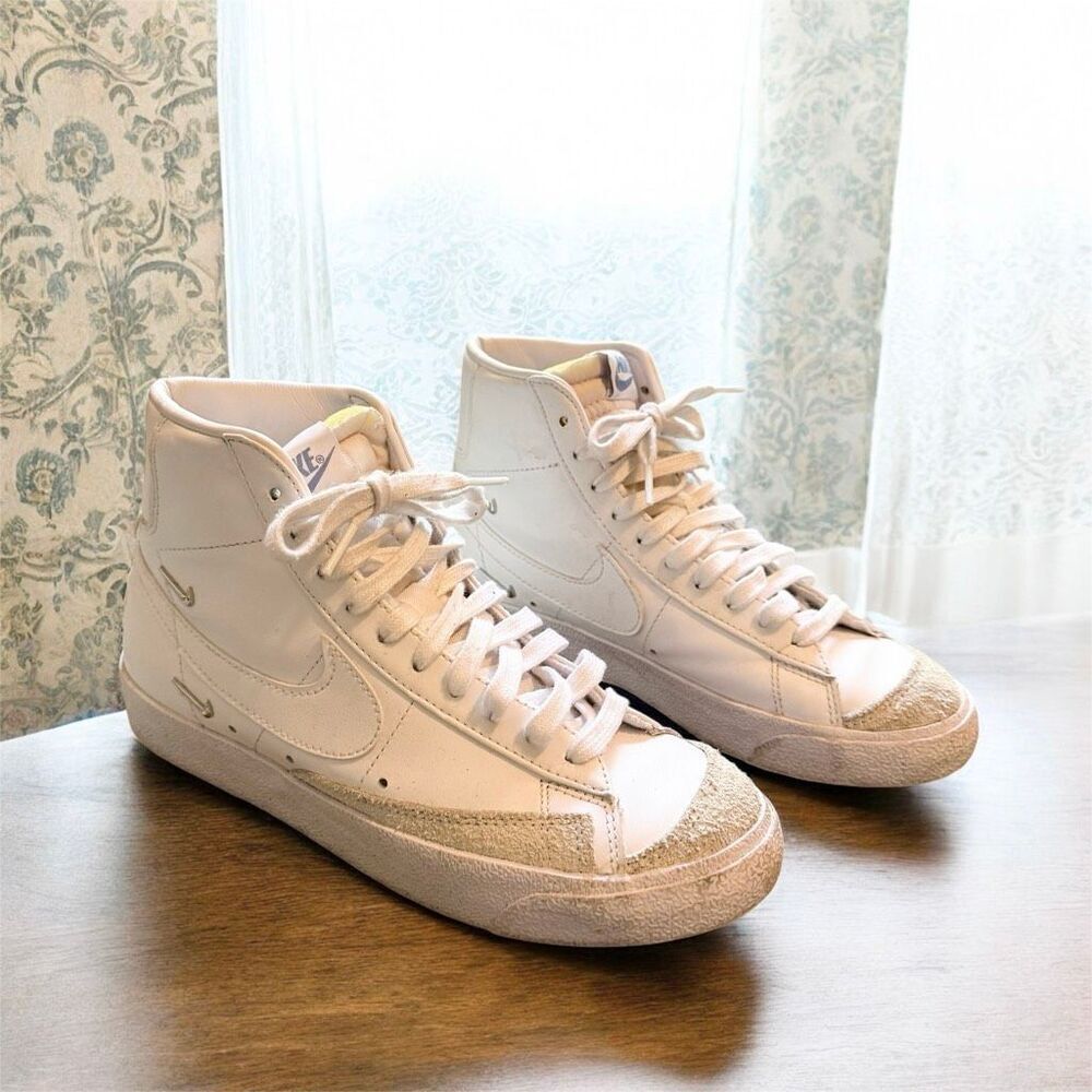 Nike Court Blazer 77 High Top White Suede Lace Up Leather 7